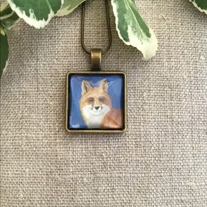 Antique Gold Fox Pendant & Chain